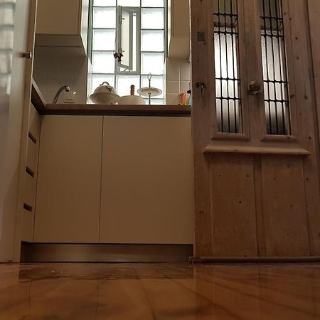 Konstantinos'S Luxury Vintage Apartment Thessaloniki Exterior photo